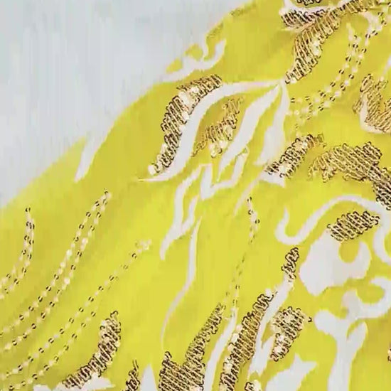 Charming yellow kids’ lehenga from HuggleBoo — bright, breathable, and twirl-ready. Made with ultra-soft lining and easy-fit waistbands for all-day comfort. Ideal festive wear for birthdays, weddings, and joyful celebrations.
